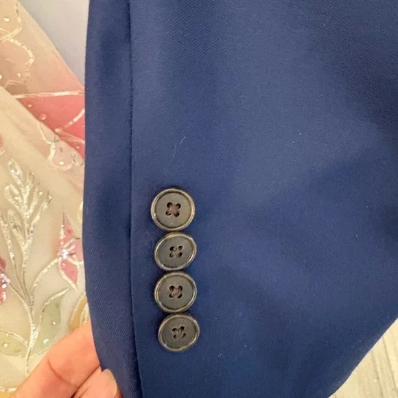 Hickey Freeman Navy Blue Suit – Size 44R (Pants 34x28, Extra Hem) - Picture 7 of 7